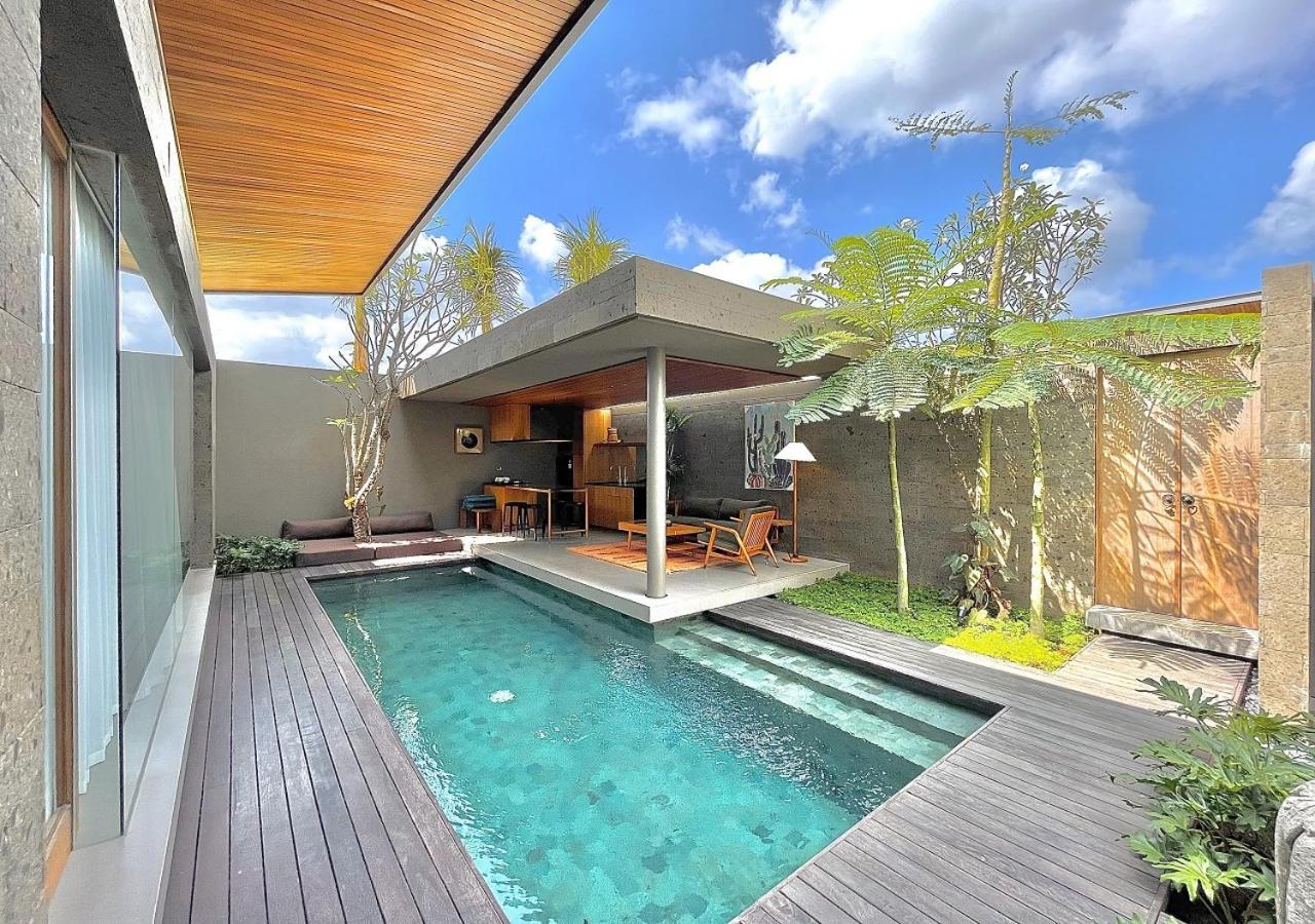 Domisili Villas Canggu Bali By Fays Hospitality Exterior photo